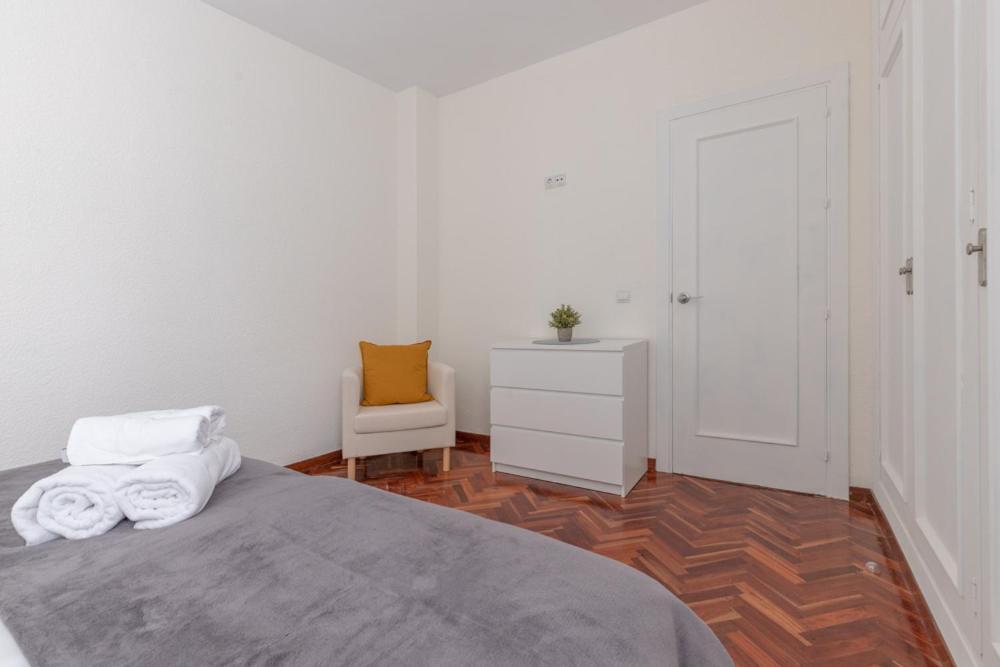 Duplex Tejon & Private Terrace By Ele Apartments Malaga Bagian luar foto